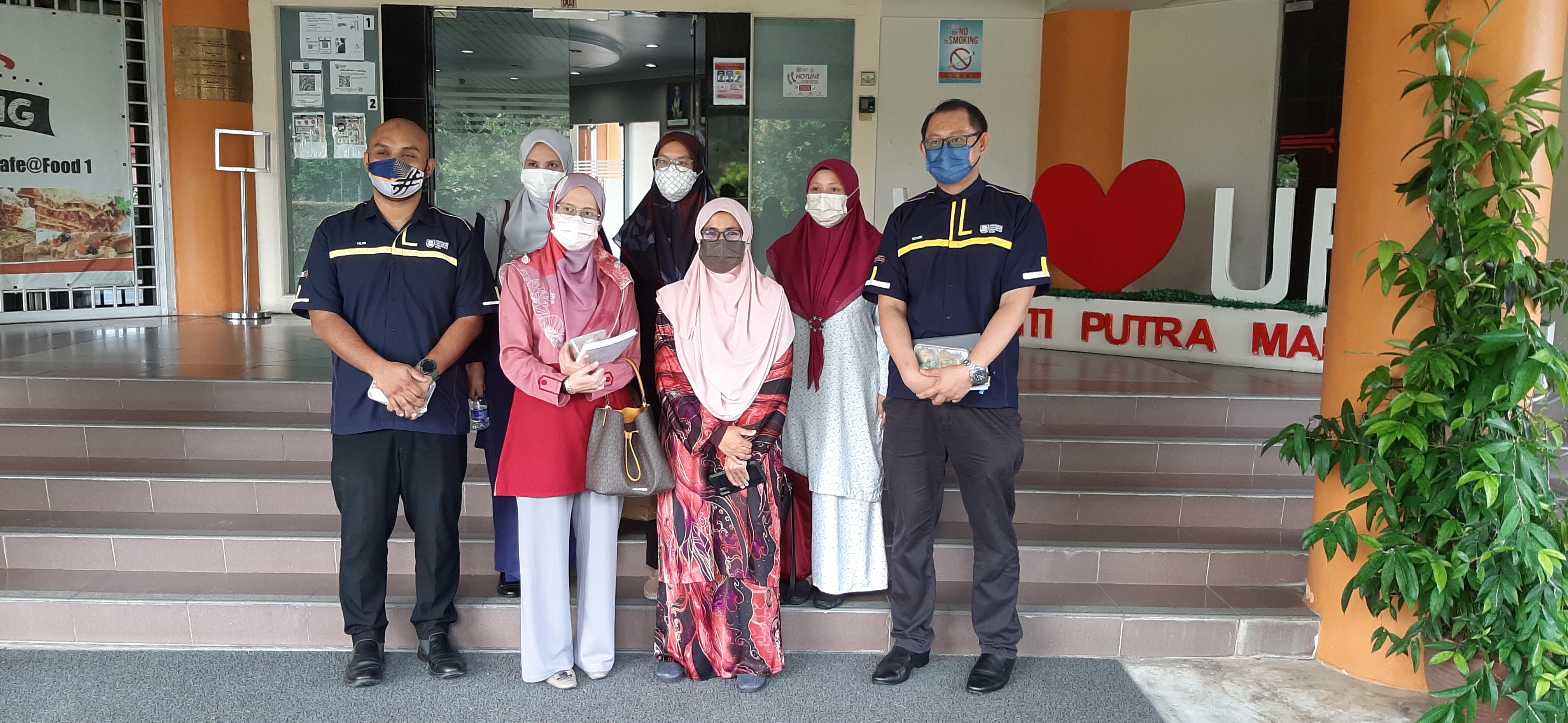 BENCHMARKING VISIT FROM UITM KUALA PILAH CAMPUS TO FACULTY OF FOOD SCIENCE AND TECHNOLOGY